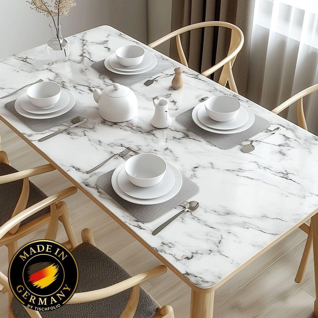 Tischfolien in Marmoroptik – die stilvolle Alternative zur Tischdecke